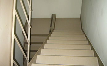 階段ビフォー